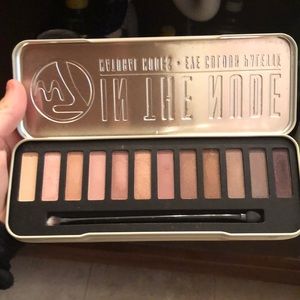 Warpaint cosmetics In the Nude Palette